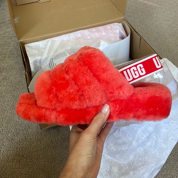 UGG Shoes - NEW IN BOX UGG Fluff Yeah Slide - size 8